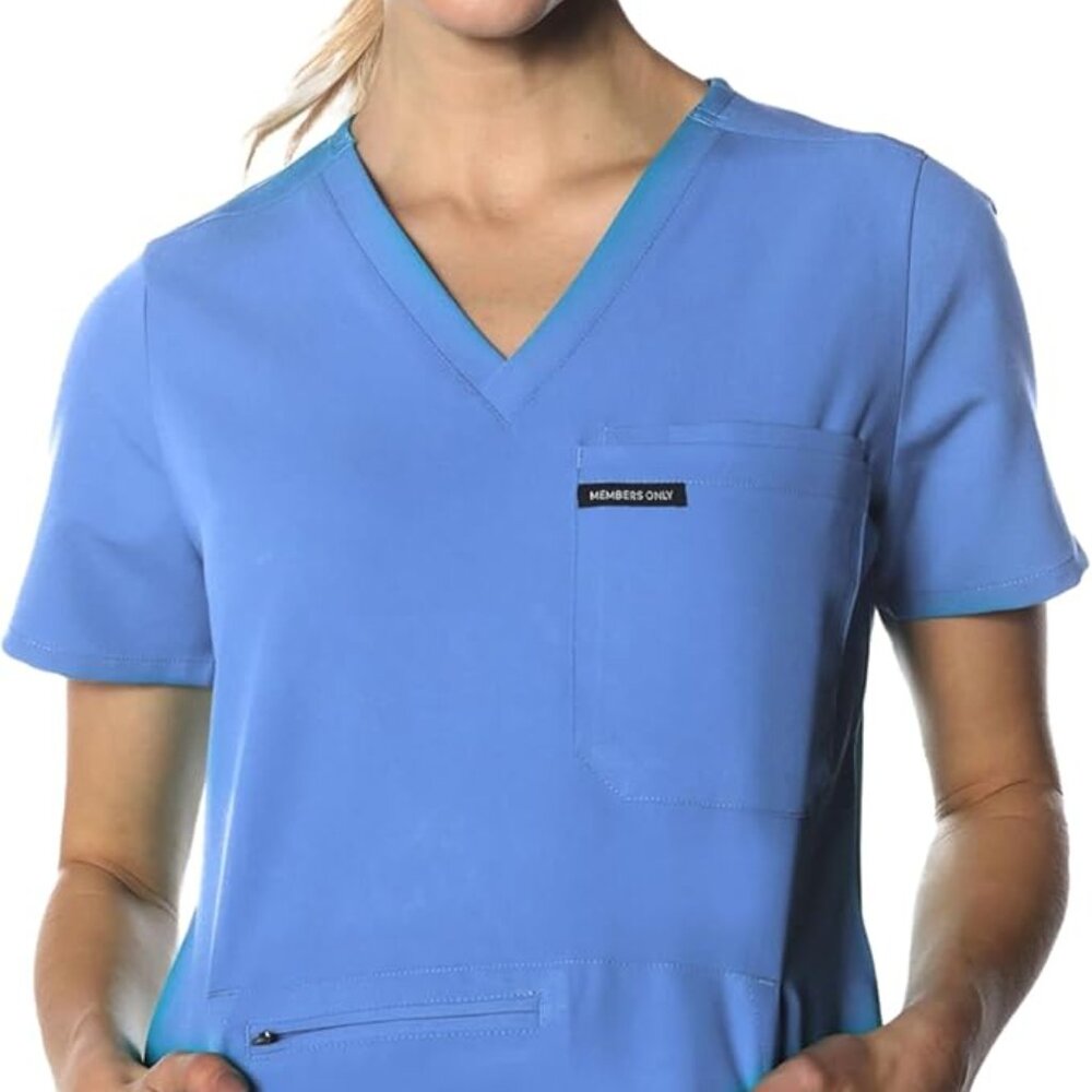 Members Only Women's Cordoba V-Neck Scrub Top with 5 Pocket Small NWOT
